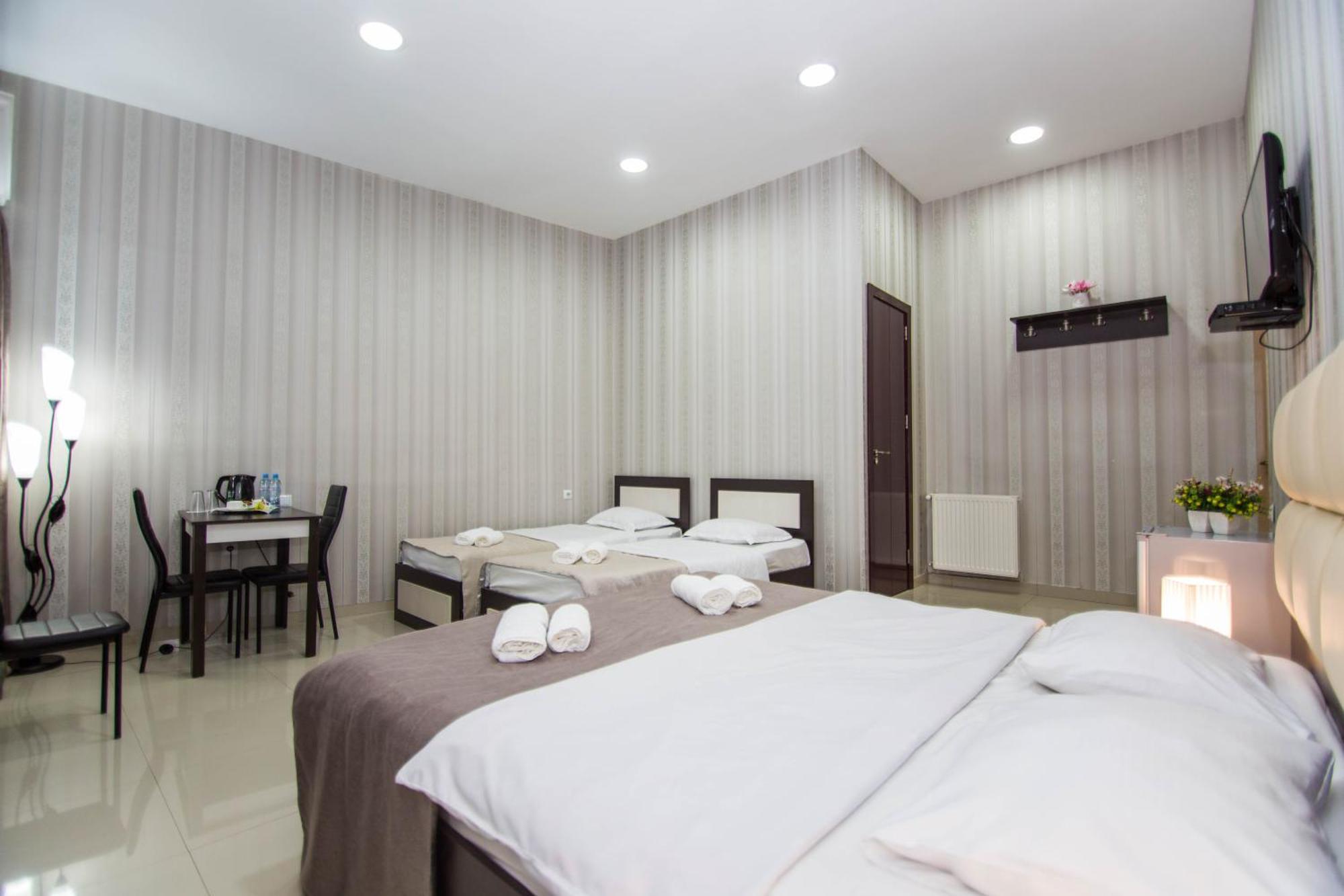 Hotel Care Inn Tbilisi Luaran gambar