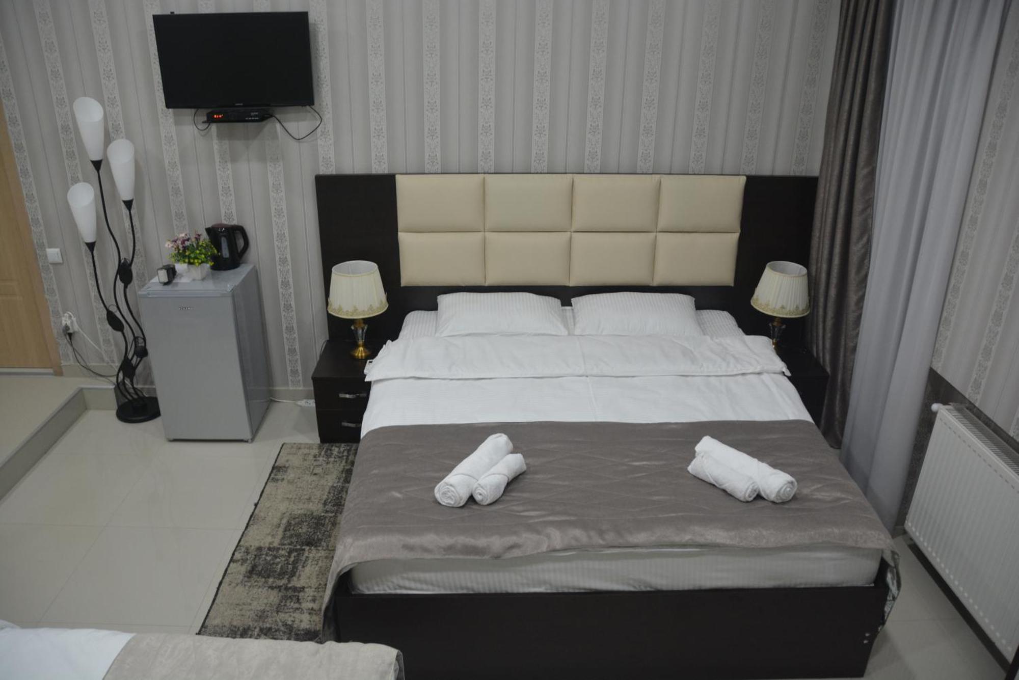 Hotel Care Inn Tbilisi Luaran gambar
